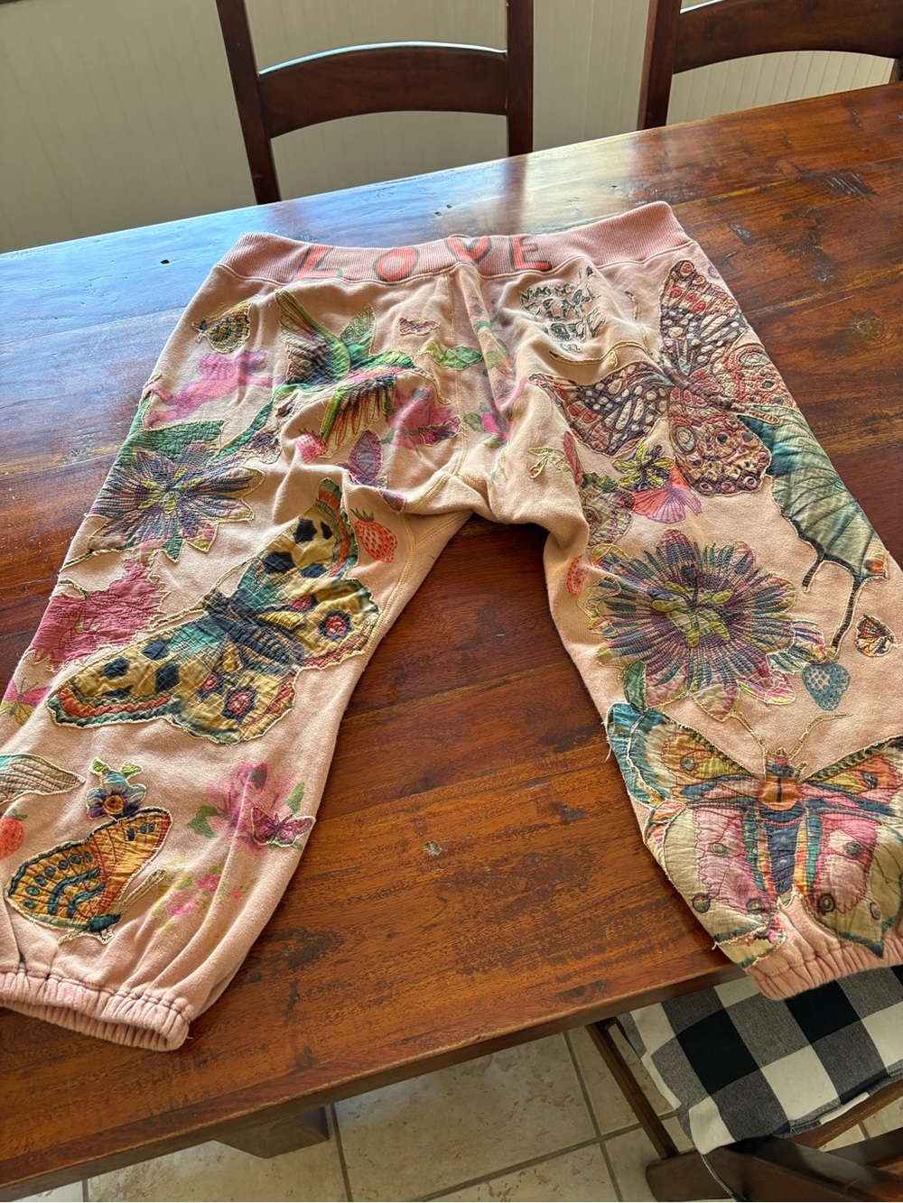 Magnolia Pearl Butterfly Cali Shorts - Picture 4 of 5